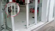Iquitos: sujetos irrumpen en tienda de celulares y roban equipos valorizados en más de S/25.000