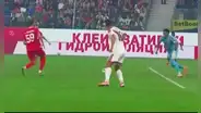 Pedro Gallese quiso salir jugando y cometió tremendo blooper: el absurdo gol de Rusia para el 1-0 ante Perú