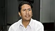 Vladimir Cerrón se aprovecha de la salud de un policía para exigir su libertad: "Lo opero si revisan mi situación judicial"
