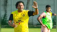 “Les guste o no, Juan Pablo II está en Primera”: Santiago Acasiete defiende al club tras salvarse del descenso en la Liga 1
