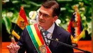 Bolivia elimina el impuesto a la riqueza y a las transacciones financieras para estabilizar la economía