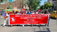 "Nos iremos al paro en todas las obras si no llegamos a un acuerdo": obreros de construcción civil marchan en Piura pidiendo mejoras laborales y seguridad