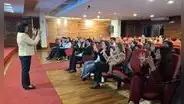 Corte de La Libertad inicia curso de lenguaje de señas para mejorar la atención a usuarios con discapacidad auditiva
