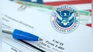 USCIS anuncia los trámites migratorios que quedan suspendidos en EE.UU. para ciudadanos de 19 países