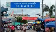 Ecuador impide paso por la frontera con Perú a 120 inmigrantes, pero retoma el acceso momentos después