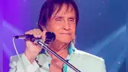 Cantante Roberto Carlos sufre accidente automovilístico a los 83 años mientras grababa especial navideño