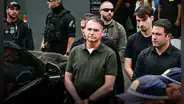 Supremo de Brasil niega arresto domiciliario a Bolsonaro, pero aprueba su salida de prisión para una cirugía