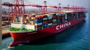 China se impone en el transporte marítimo con la construcción de megabuques portacontenedores de 400 metros