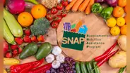 Estados Unidos prohíbe comprar esta lista de alimentos con cupones SNAP en cinco estados desde 2026