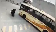 Atacan a balazos bus de la empresa Huáscar en Lurín en plena ruta: chofer resultó herido
