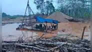 Destruyen 24 máquinas utilizadas para la minería ilegal en área natural protegida de Madre de Dios