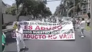 Colectivos de Lima y Callao realizan plantón en la av. Javier Prado contra viaductos y exigen transporte público sostenible