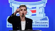 Laura Fernández, candidata oficialista en Costa Rica, lidera las encuestas previo a las elecciones del 1 de febrero