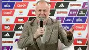 El brasileño Mano Menezes será el encargado de llevar las riendas de la selección peruana