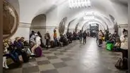 Kiev suspende su servicio de metro y enfrenta graves interrupciones de agua tras ataques de Rusia