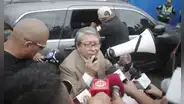 Ciro Castillo llegó al GORE Callao para retomar su cargo, pero no lo dejan ingresar