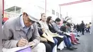 Extrabajadores públicos peruanos ya podrán retirar compensación económica según la ley N° 27803: Conoce los detalles