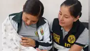 Policía halla a recién nacida durante operativo preventivo en La Libertad