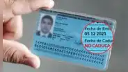 Sin cambiar al DNI electrónico: Reniec aclara que puedes usar el DNI azul vigente para trámites y cobrar jubilación