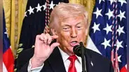 Trump afirma que Irán está "a punto de rendirse" y que EE.UU. los atacará "muy duro durante la próxima semana", según Fox News