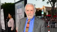 Muere Matt Clark, actor de ‘Volver al futuro’, a los 89 años por complicaciones tras una cirugía a la espalda