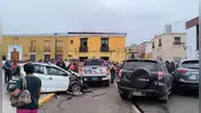 Cuádruple choque en plena plaza de Armas de Trujillo causa alarma y deja dos heridos