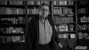Hola Alfredo, ¿estás ahí?, por Juan Cruz