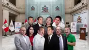 Qué candidatos se presentan hoy en el debate presidencial