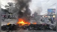 Transportistas acatan paro de 48 horas en Iquitos por alza de precio de combustibles: bloqueos, enfrentamientos y mercados desabastecidos