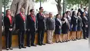 Jueces y personal de la Corte Superior de Piura participaron del izamiento del Pabellón Nacional