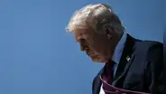 Ante una caída de popularidad de Trump por su gestión, republicanos reformulan la estrategia electoral