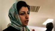 La Nobel Narges Mohammadi se encuentra "entre la vida y la muerte" tras ser hospitalizada en medio de su cautiverio