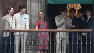 BTS desata furor en México tras realizar ‘balconazo’ desde Palacio Nacional junto a la presidenta Claudia Sheinbaum
