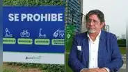 Municipalidad de Miraflores causa polémica por cartel que prohibía mascotas en el Parque María Reiche