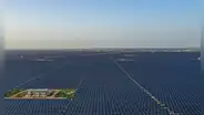 Paneles hasta donde alcanza la vista: India usa el desierto como batería con la planta de energía solar más grande del mundo