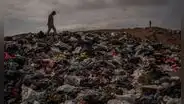 La UE pagará a los ciudadanos que reciclen ropa: España participa en el proyecto piloto que busca ayudar al medio ambiente