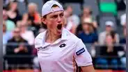 Ignacio Buse logró histórico triunfo sobre Jakub Menšík y avanzó a cuartos de final de ATP 500 de Hamburgo