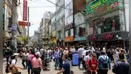 El invierno cálido pone en jaque a comerciantes peruanos en Gamarra: cambian la producción ante la baja demanda de ropa de abrigo
