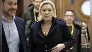 Ultraderechista francesa Marine Le Pen condenada a un año de prisión domiciliaria por malversación de fondos en Francia
