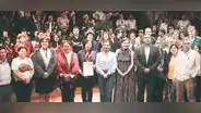 Foro público: la comunidad artística y la oposición se reúnen para derogatoria del Colegio de Artistas
