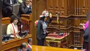 Captan a Rosangella Barbarán haciendo "gesto de asco" durante juramentación de diputada de JP