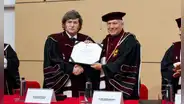 Javier Milei: docentes de Derecho de la USMP rechazan el honoris causa otorgado al presidente de Argentina