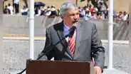 Abuchean a Alberto Beingolea durante conmemoración por la Batalla de Junín
