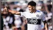 Olimpia se quedó con el superclásico: derrotó 2-1 a Cerro Porteño y se mete en la pelea por el Torneo Clausura de Paraguay