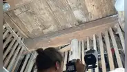 Arqueólogos investigaban una antigua bodega alemana y encontraron un barco medieval en el techo