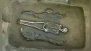 Una tumba de 4.300 años en China revela esculturas de la pareja de dragón y fénix más antigua