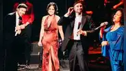 Cantante Adrián Bello logró lleno total en su concierto en el Gran Teatro Nacional: Daniela Darcourt y Eva Ayllón presentes en el escenario