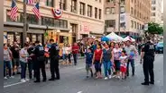¿Piensas salir por el feriado largo en EE.UU.? Recomendaciones para inmigrantes si te encuentras con el ICE o la policía