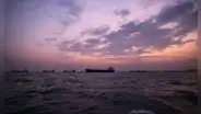 Irán responde a EE. UU. con misiles contra un portaaviones y ataques a petroleros en el estrecho de Ormuz