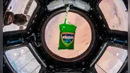 En 2019, Nickelodeon envió su slime verde al espacio para ayudar a la NASA en el estudio de un comportamiento físico que solo ocurre en microgravedad